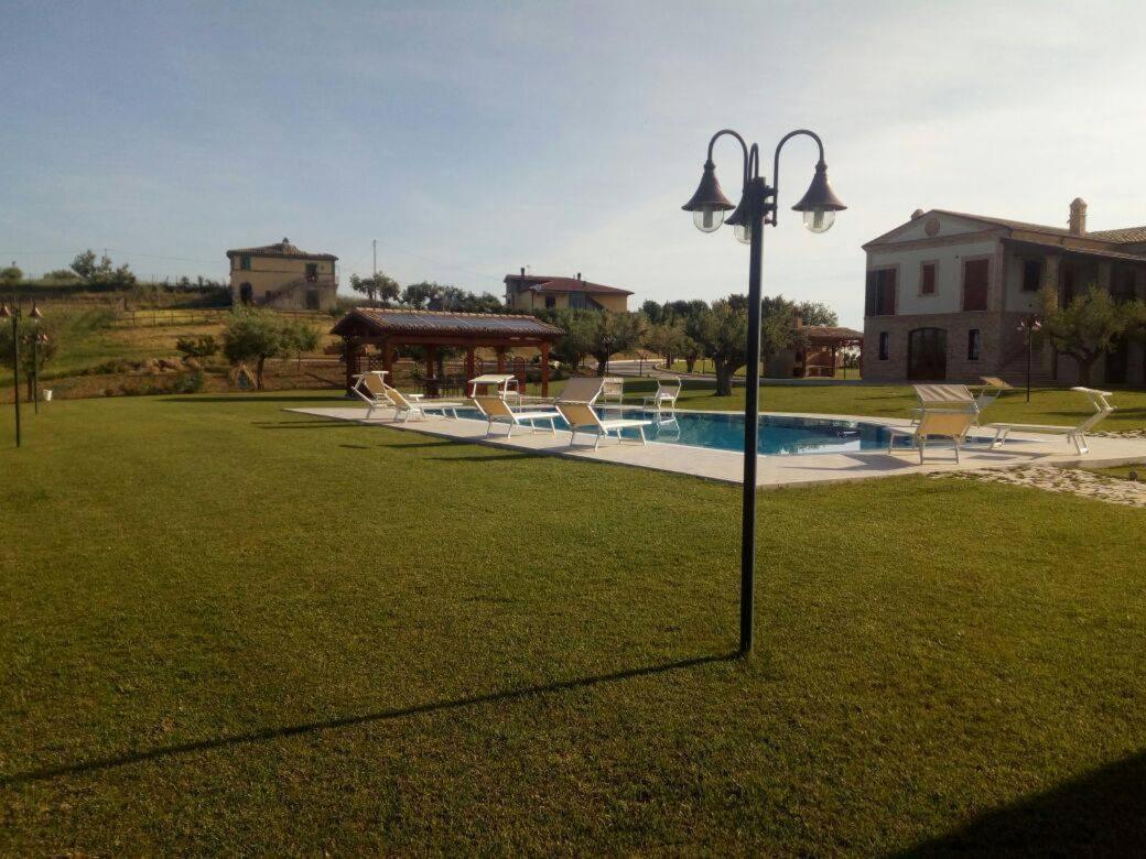 Residence Colle Veroni Mosciano SantʼAngelo Exteriér fotografie